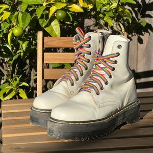 Dr Martens Jadon smooth leather platform boots white
